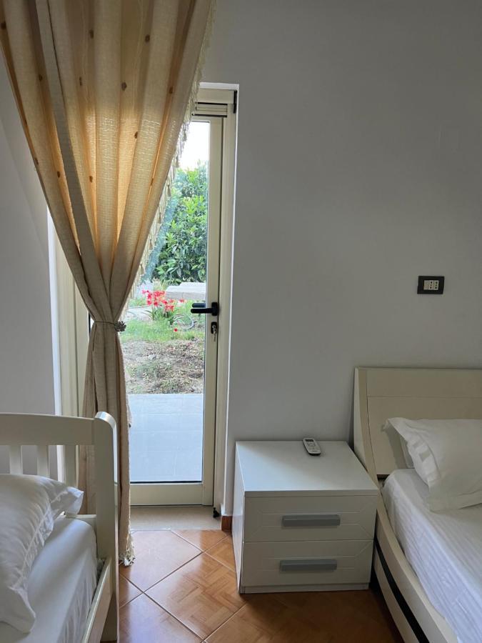 Rooms For Rent Habipi วญอเรอ ภายนอก รูปภาพ