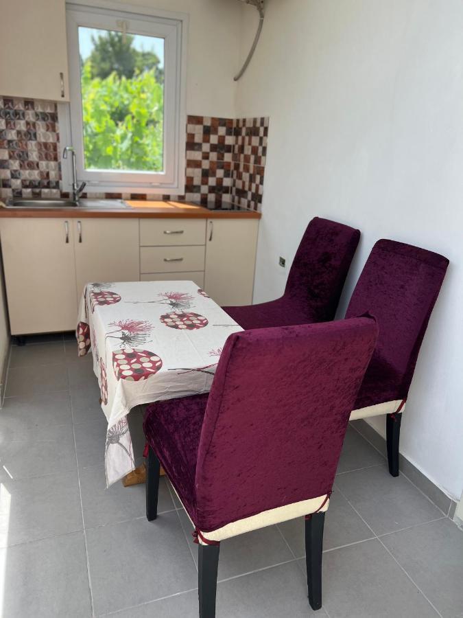 Rooms For Rent Habipi วญอเรอ ภายนอก รูปภาพ