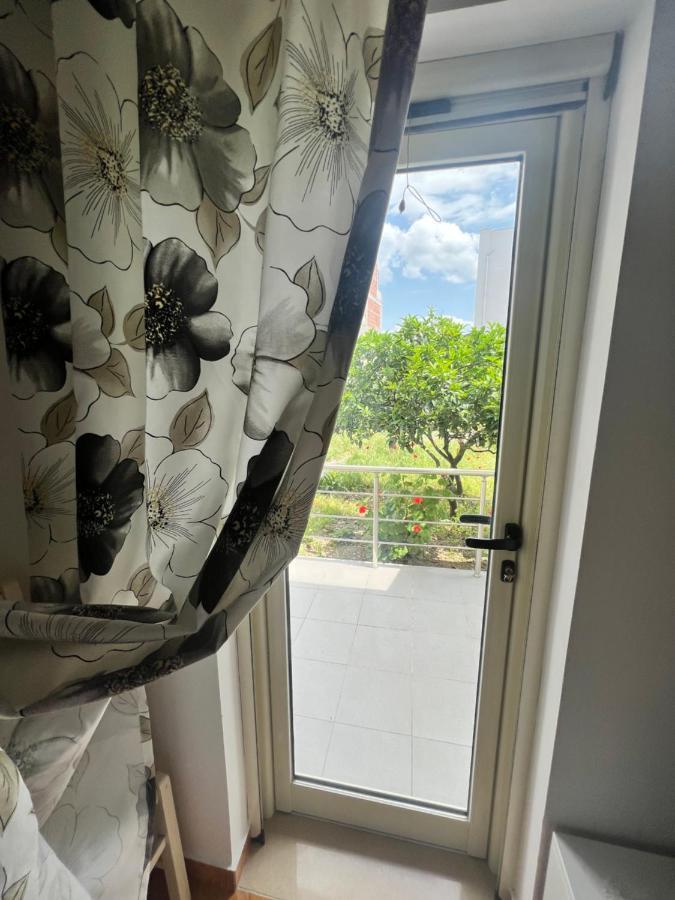 Rooms For Rent Habipi วญอเรอ ภายนอก รูปภาพ